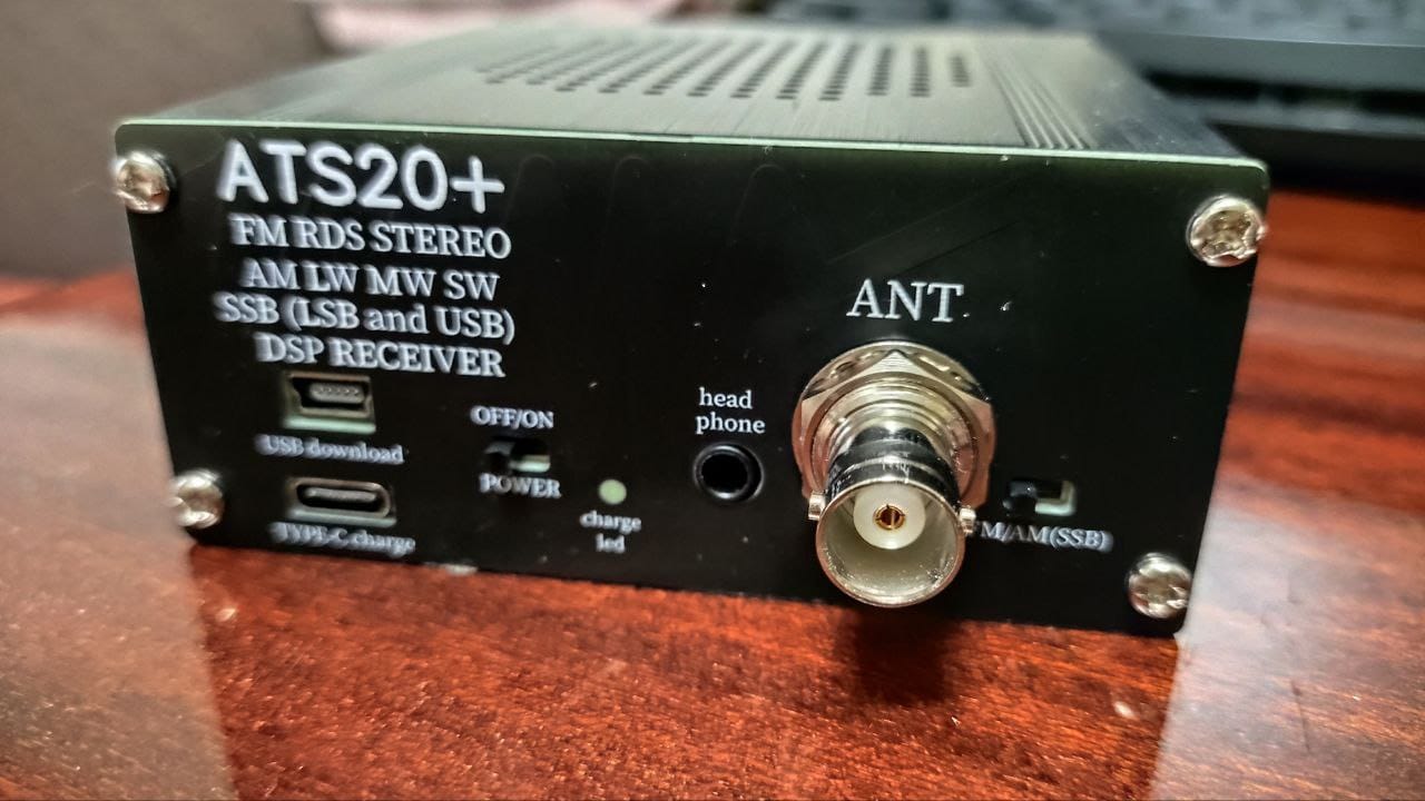 Оче маленьковое радио ATS20+
